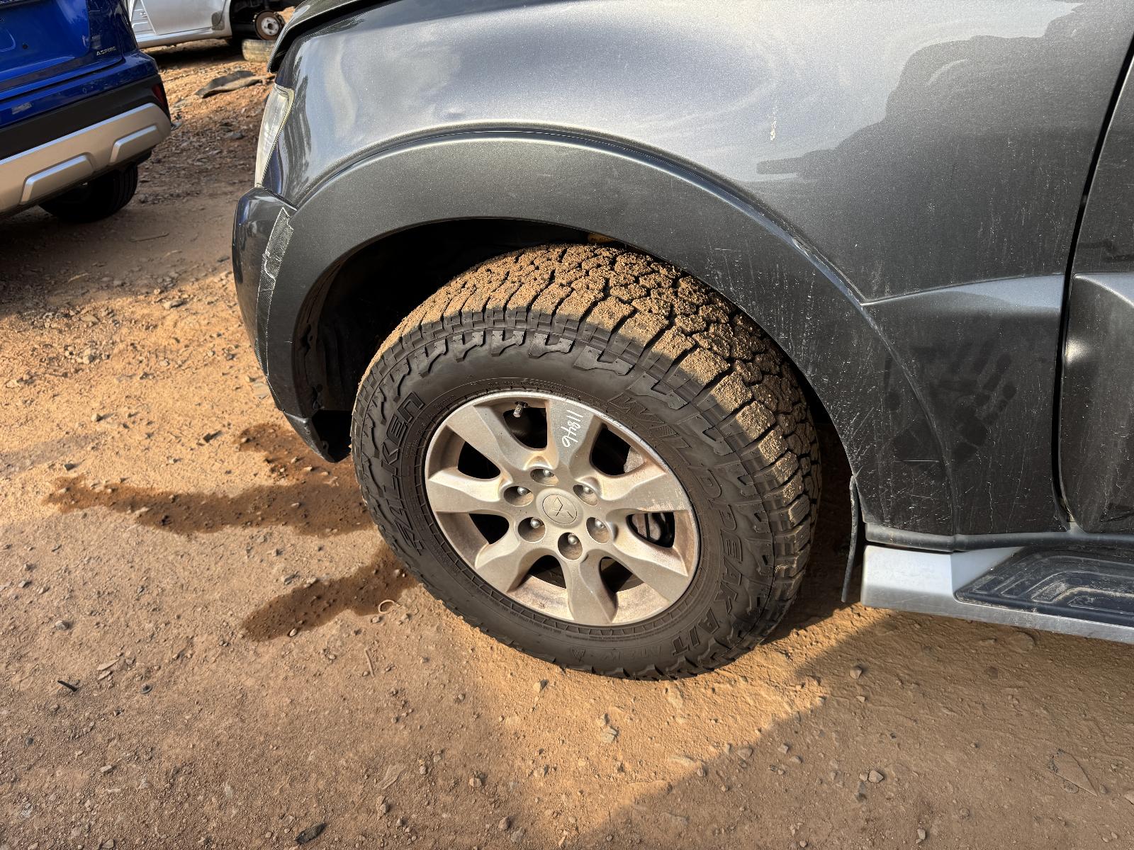 View Auto part Engine MITSUBISHI PAJERO 2017