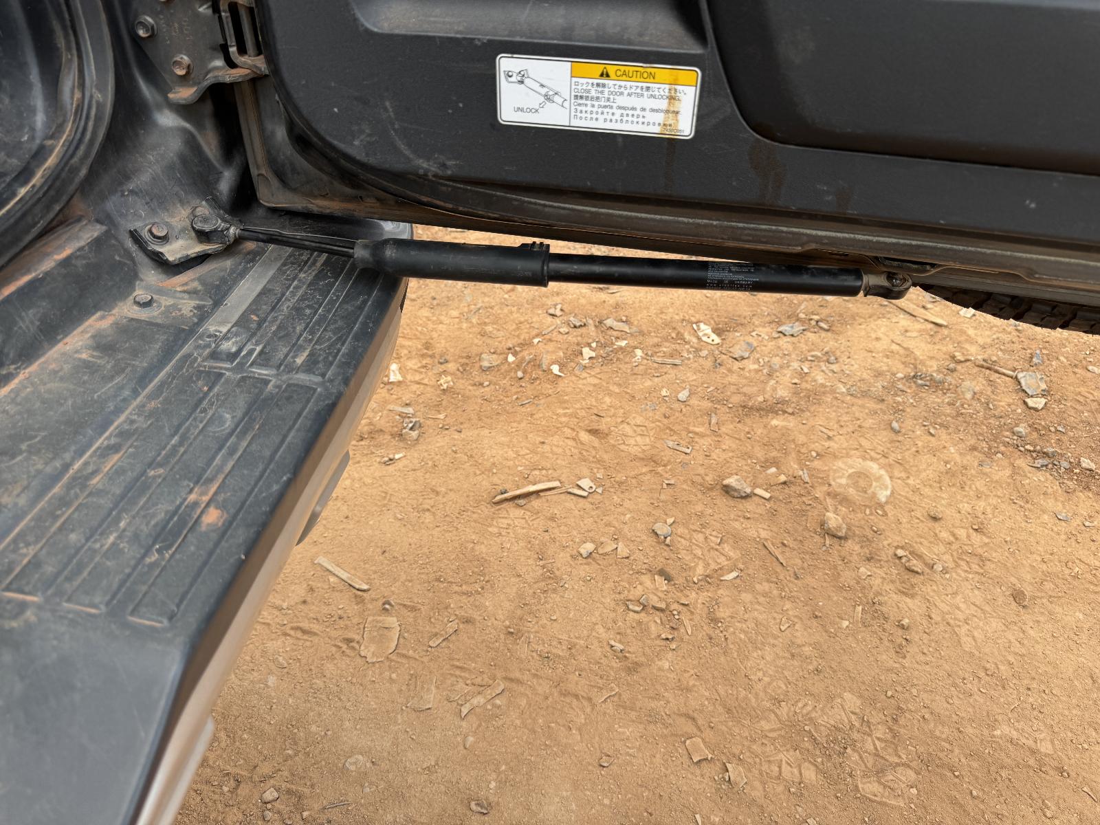 View Auto part Engine MITSUBISHI PAJERO 2017