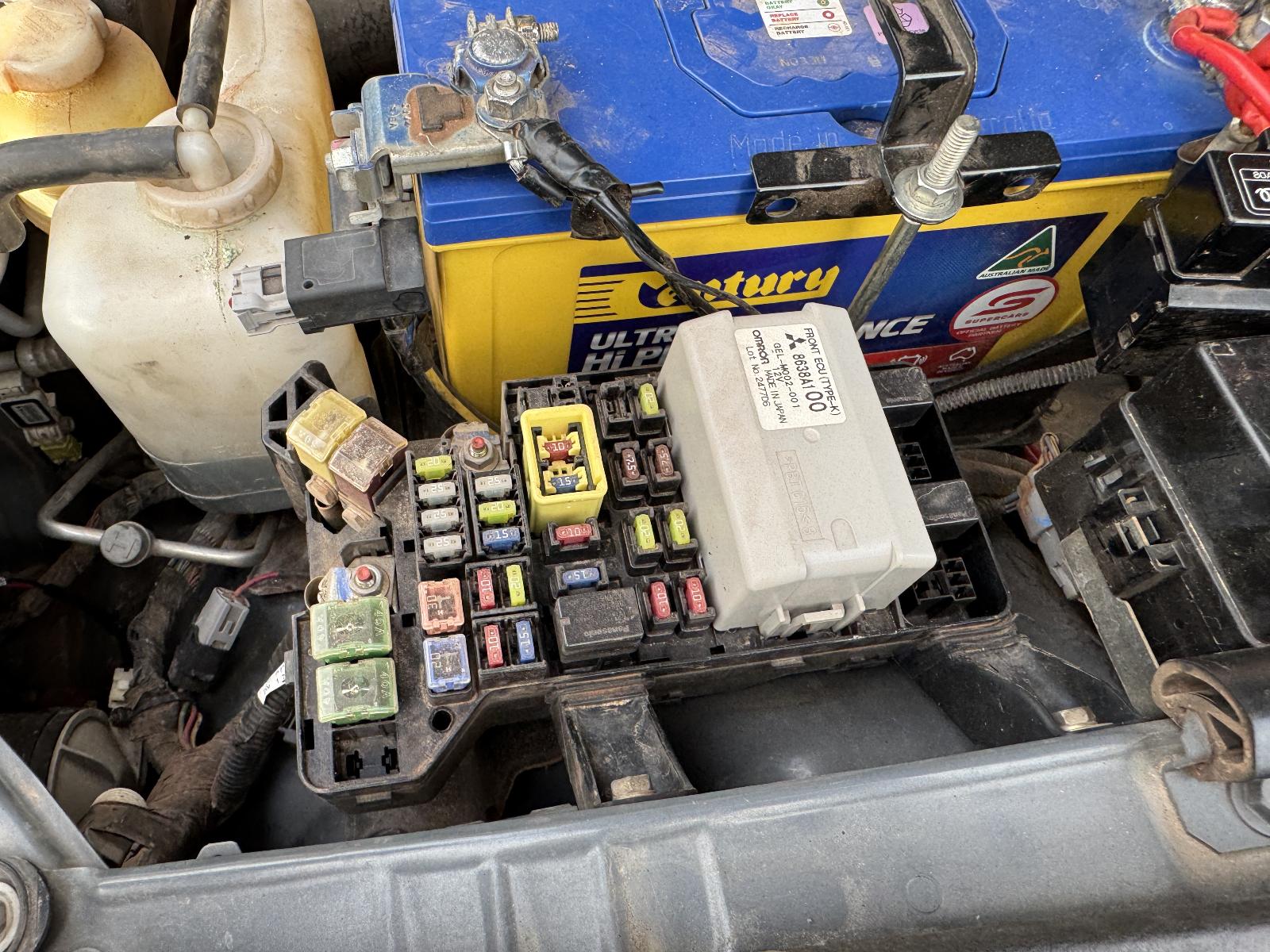 View Auto part Engine MITSUBISHI PAJERO 2017