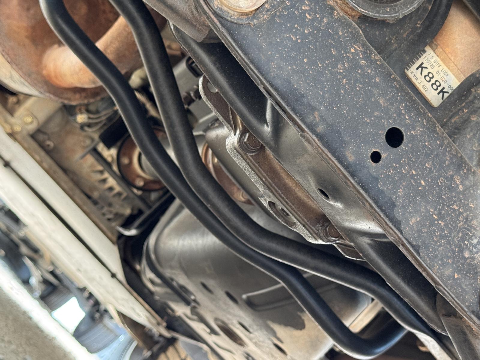 View Auto part Engine MITSUBISHI PAJERO 2017