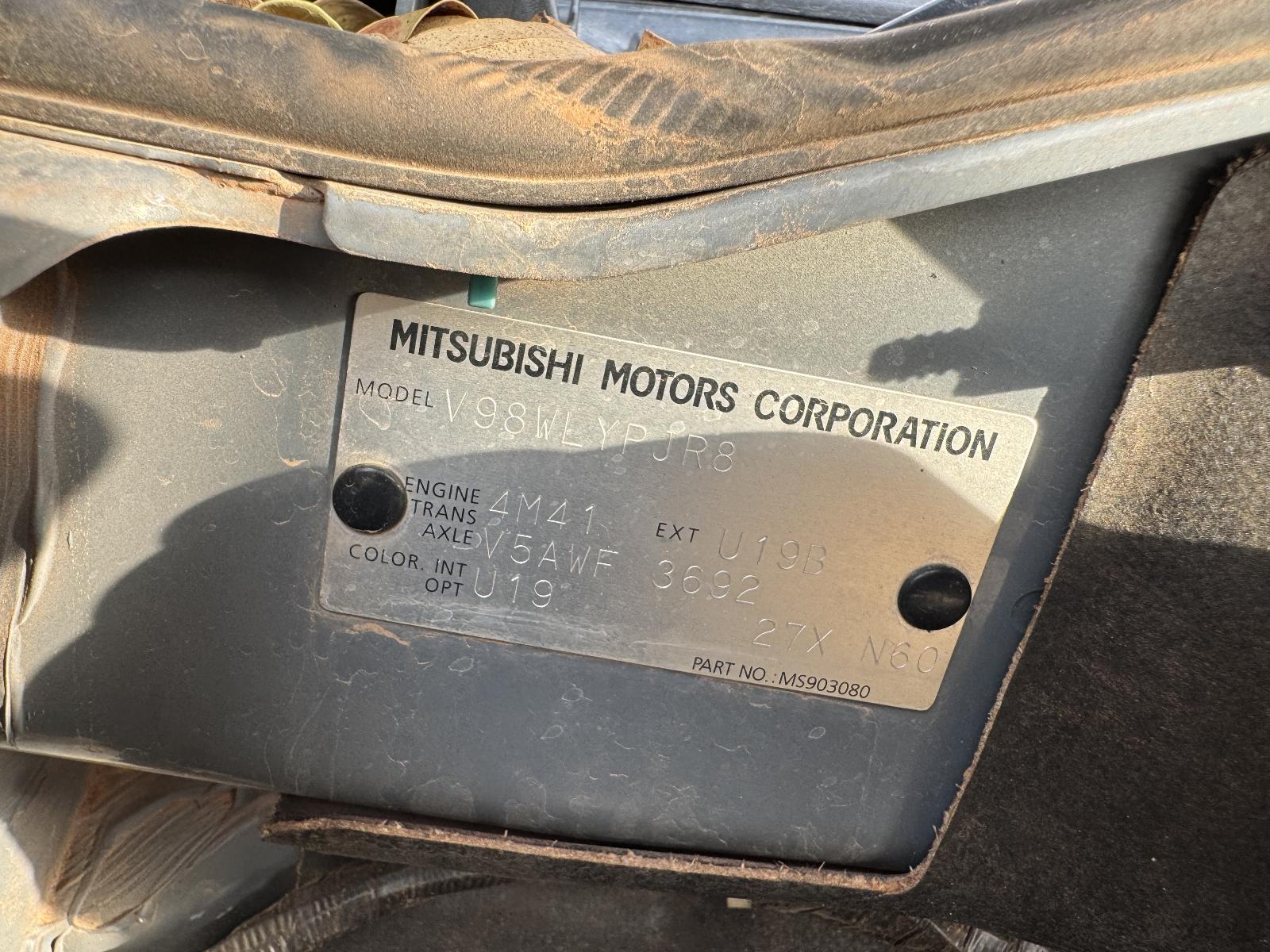 View Auto part Engine MITSUBISHI PAJERO 2017