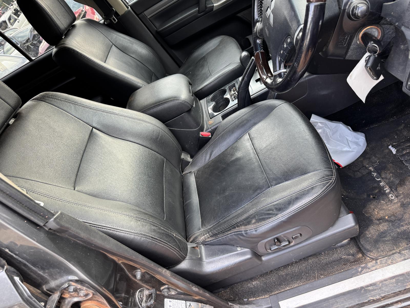 View Auto part Engine MITSUBISHI PAJERO 2017