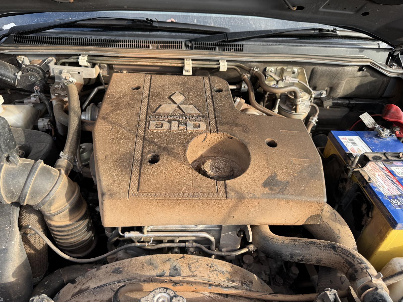View Auto part Engine MITSUBISHI PAJERO 2017