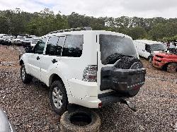 View Auto part Battery Terminal Mitsubishi Pajero 2012