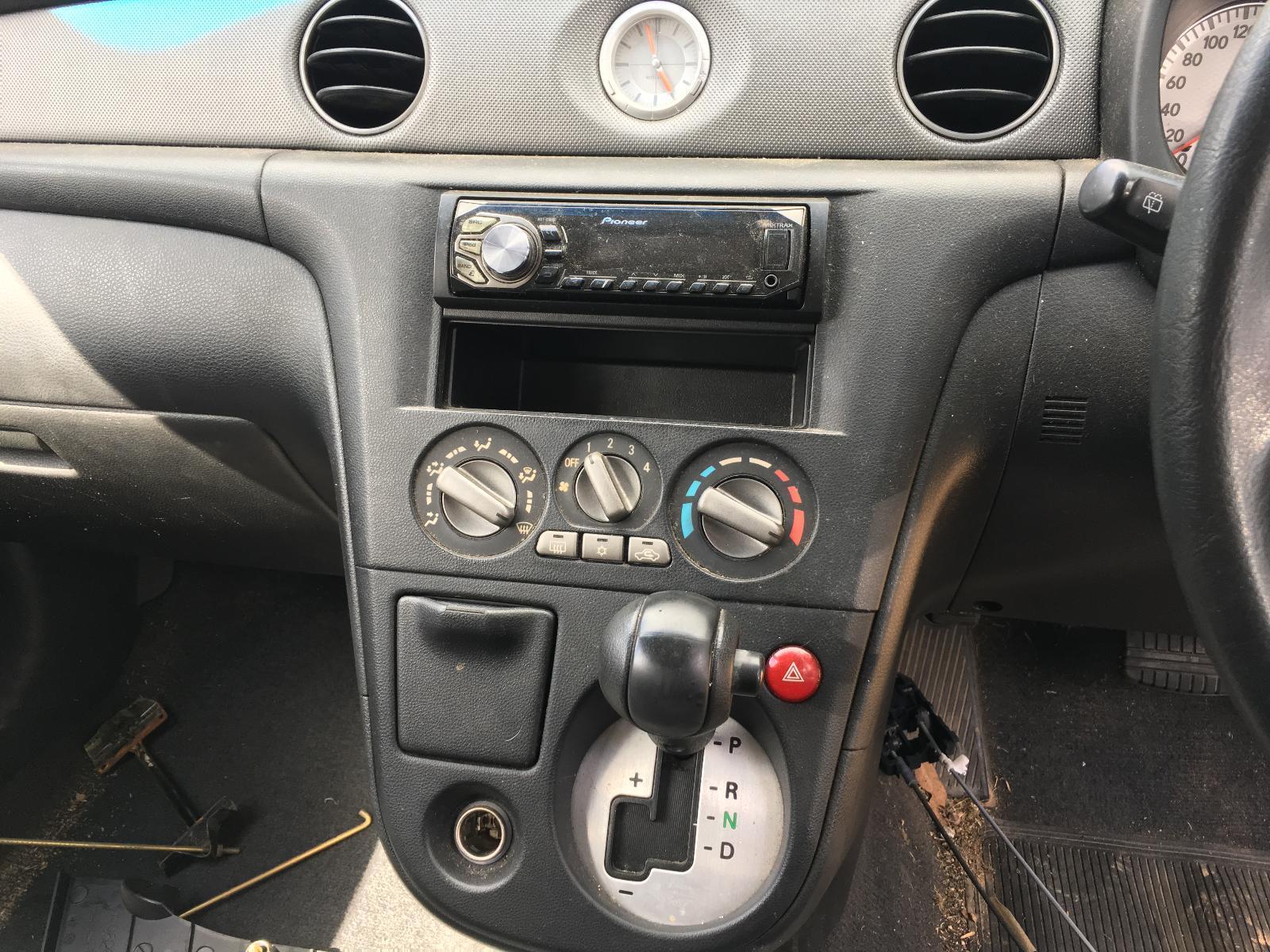 View Auto part Coil/Coil Pack Mitsubishi Outlander 2004