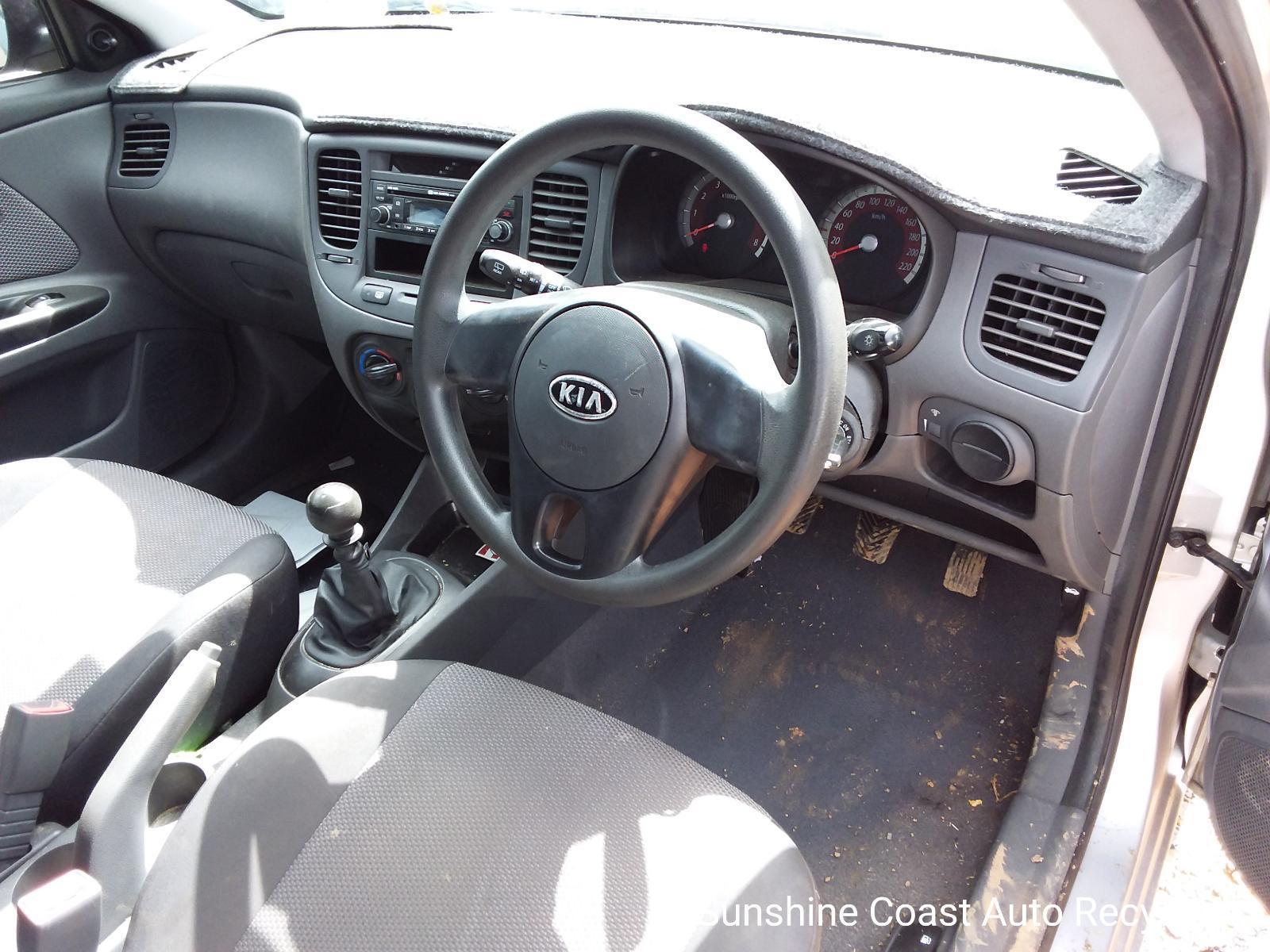 View Auto part Throttle Body Kia Rio 2010