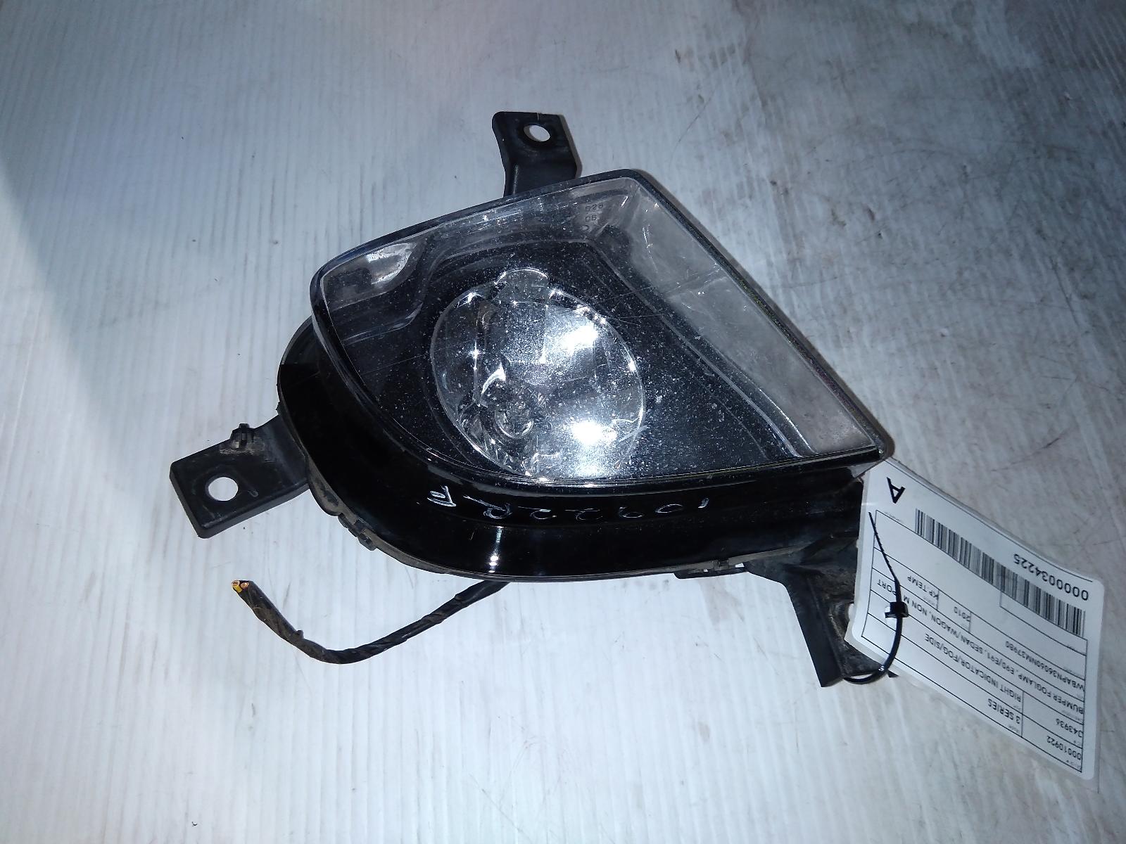 View Auto part Right Indicator/Fog/Side BMW 3 SERIES 2010