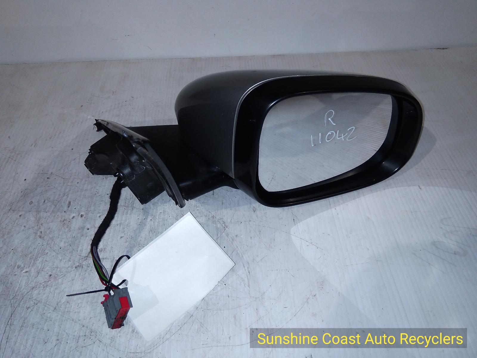 View Auto part Right Door Mirror JAGUAR XF 2010