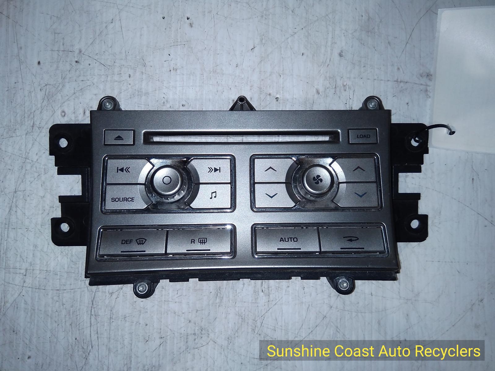 View Auto part Radio/Cd/Dvd/Sat/Tv JAGUAR XF 2010