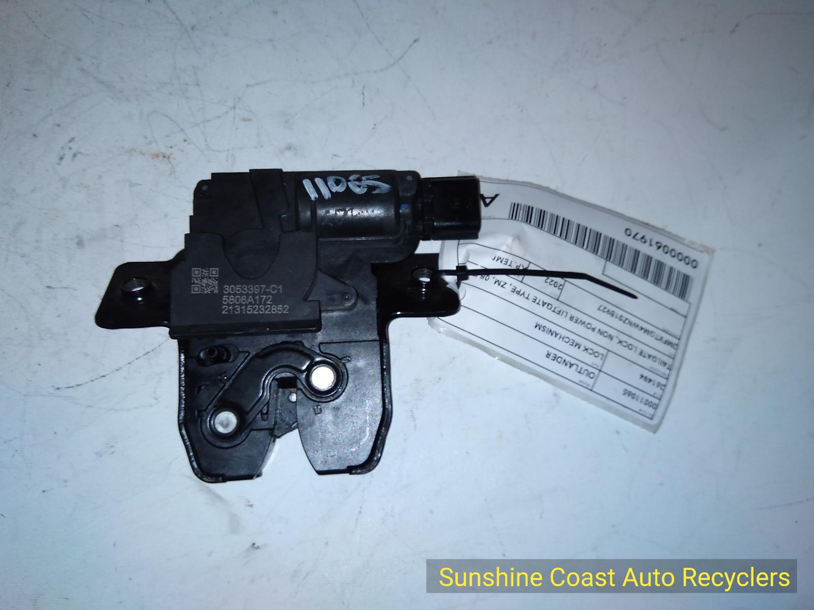 View Auto part Door/Boot/Gate Lock Mitsubishi Outlander 2022