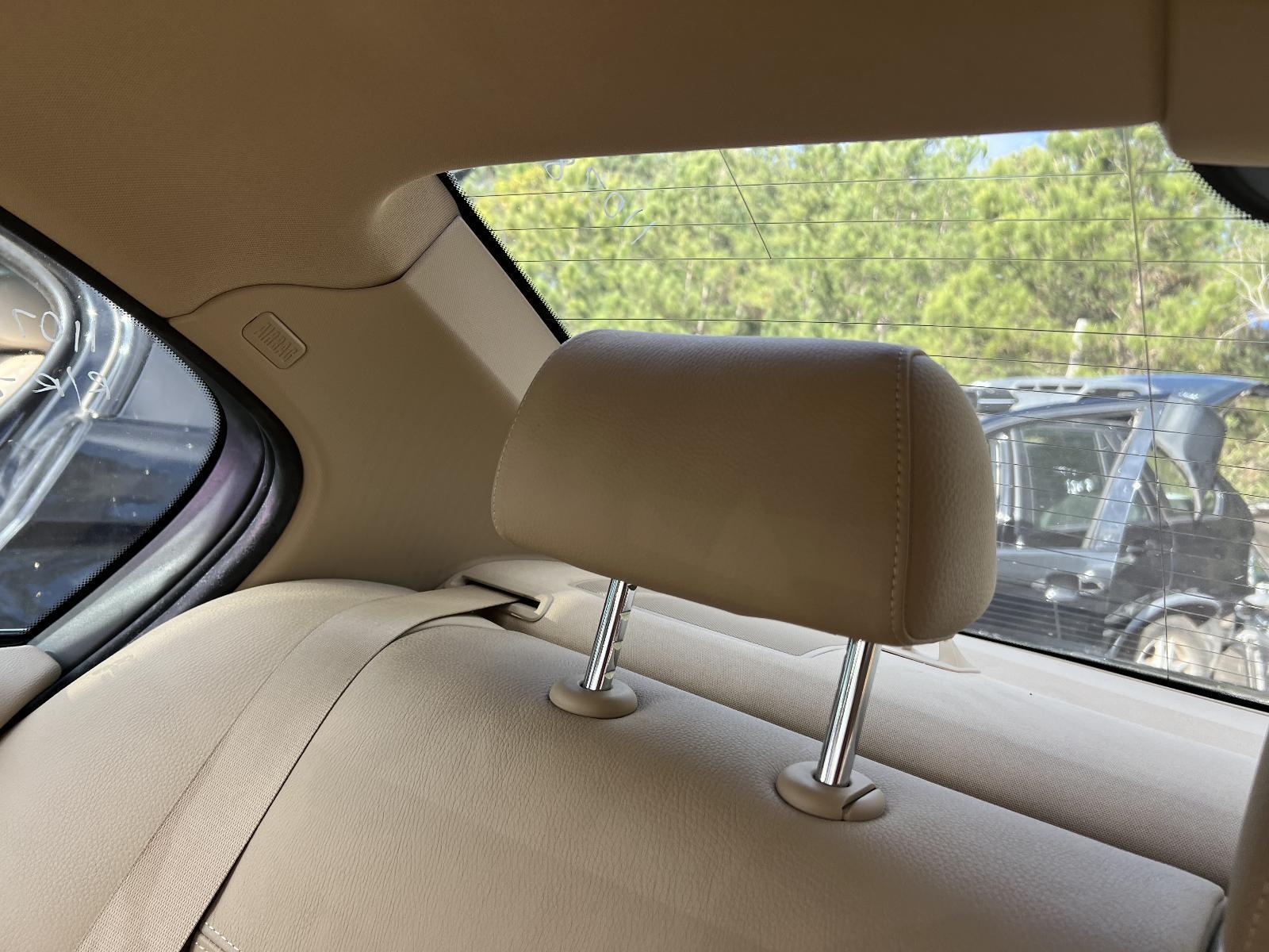 View Auto part Headrest BMW 3 SERIES 2010