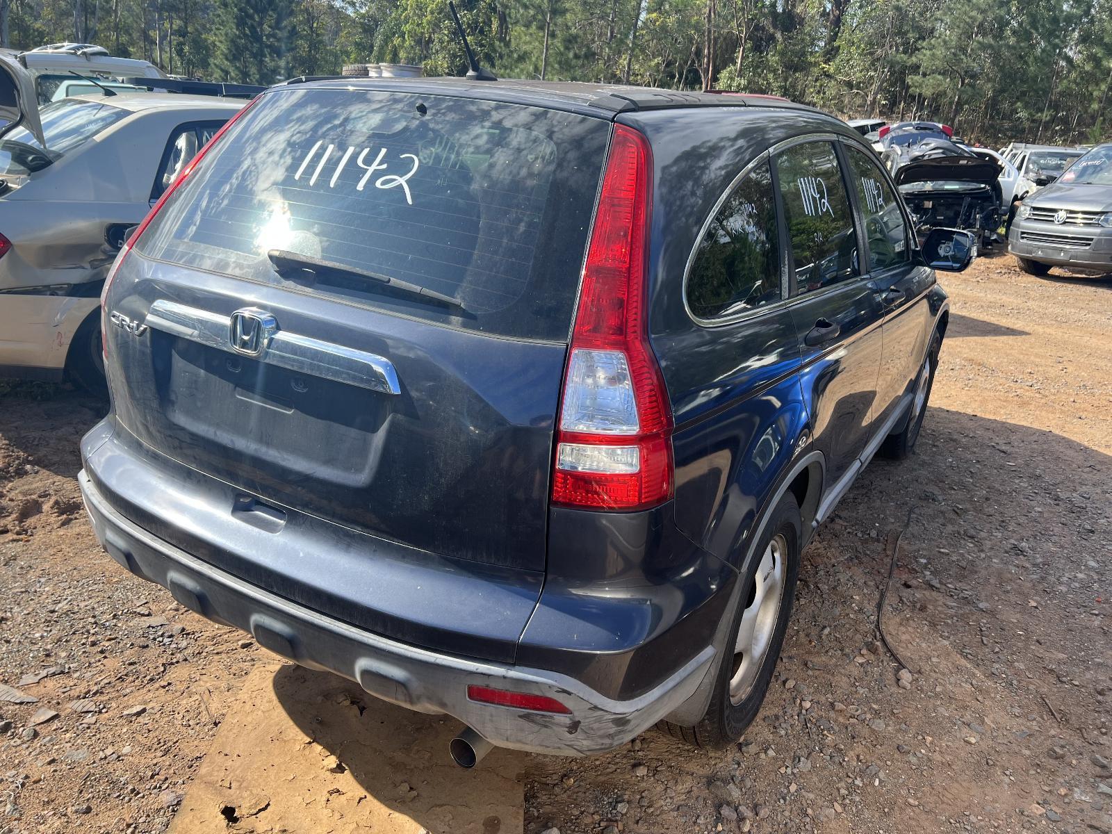 View Auto part Headrest Honda Crv 2008