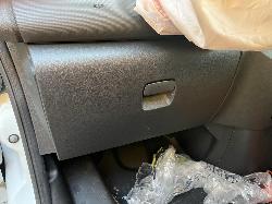 View Auto part Glove Box Renault Trafic 2022