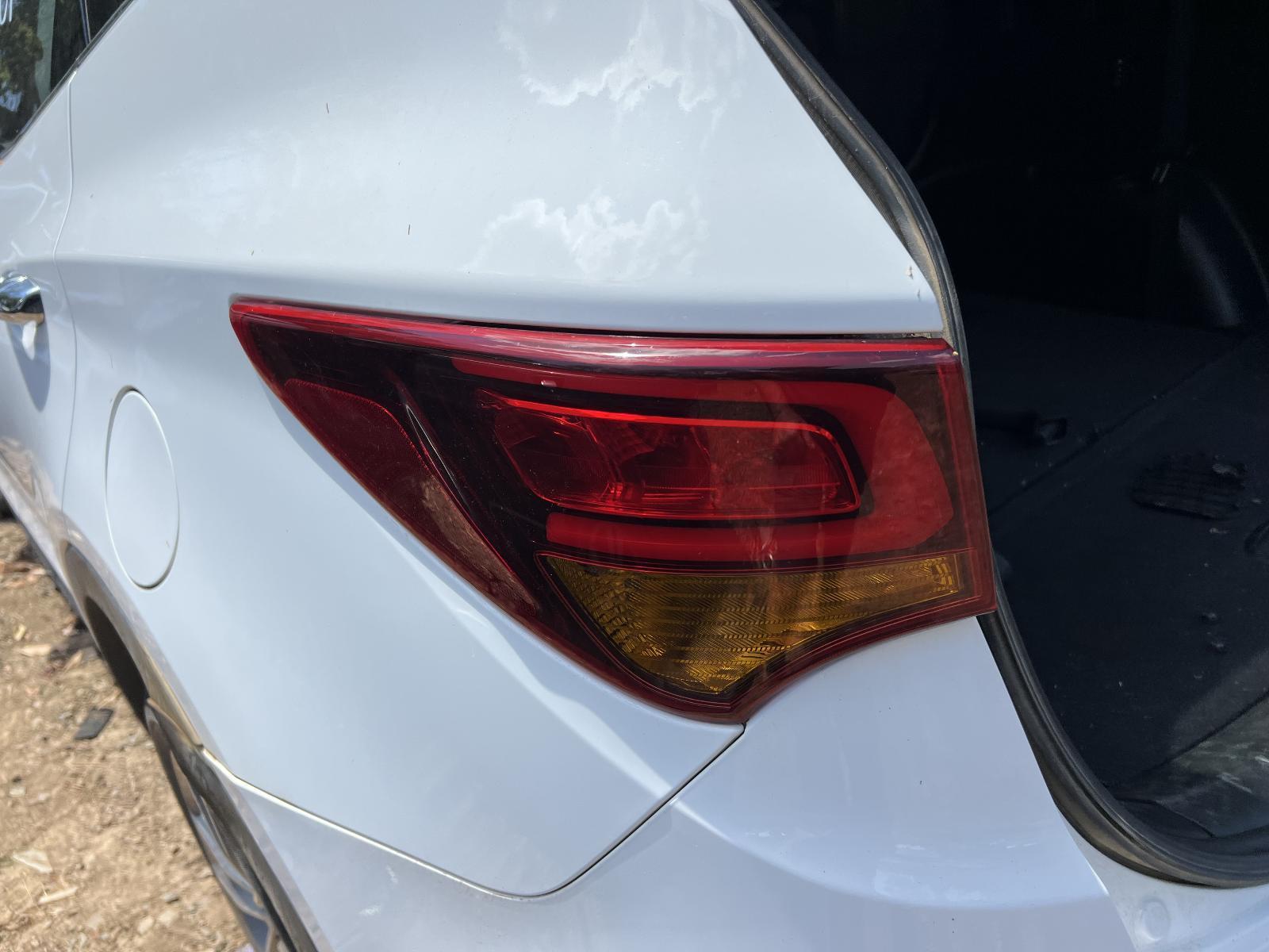 View Auto part Left Taillight HYUNDAI SANTA FE 2015