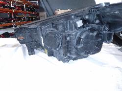 View Auto part Right Headlamp Hyundai Santa Fe 2015