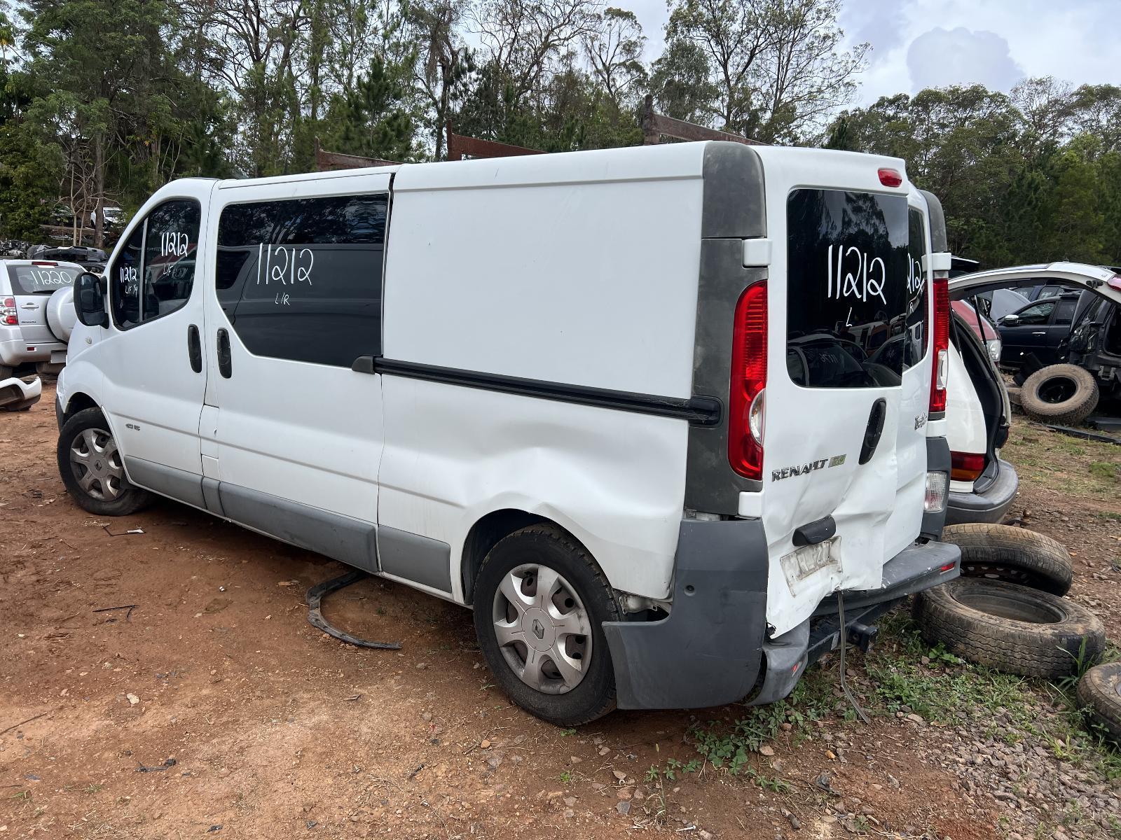 View Auto part Engine RENAULT TRAFIC 2013
