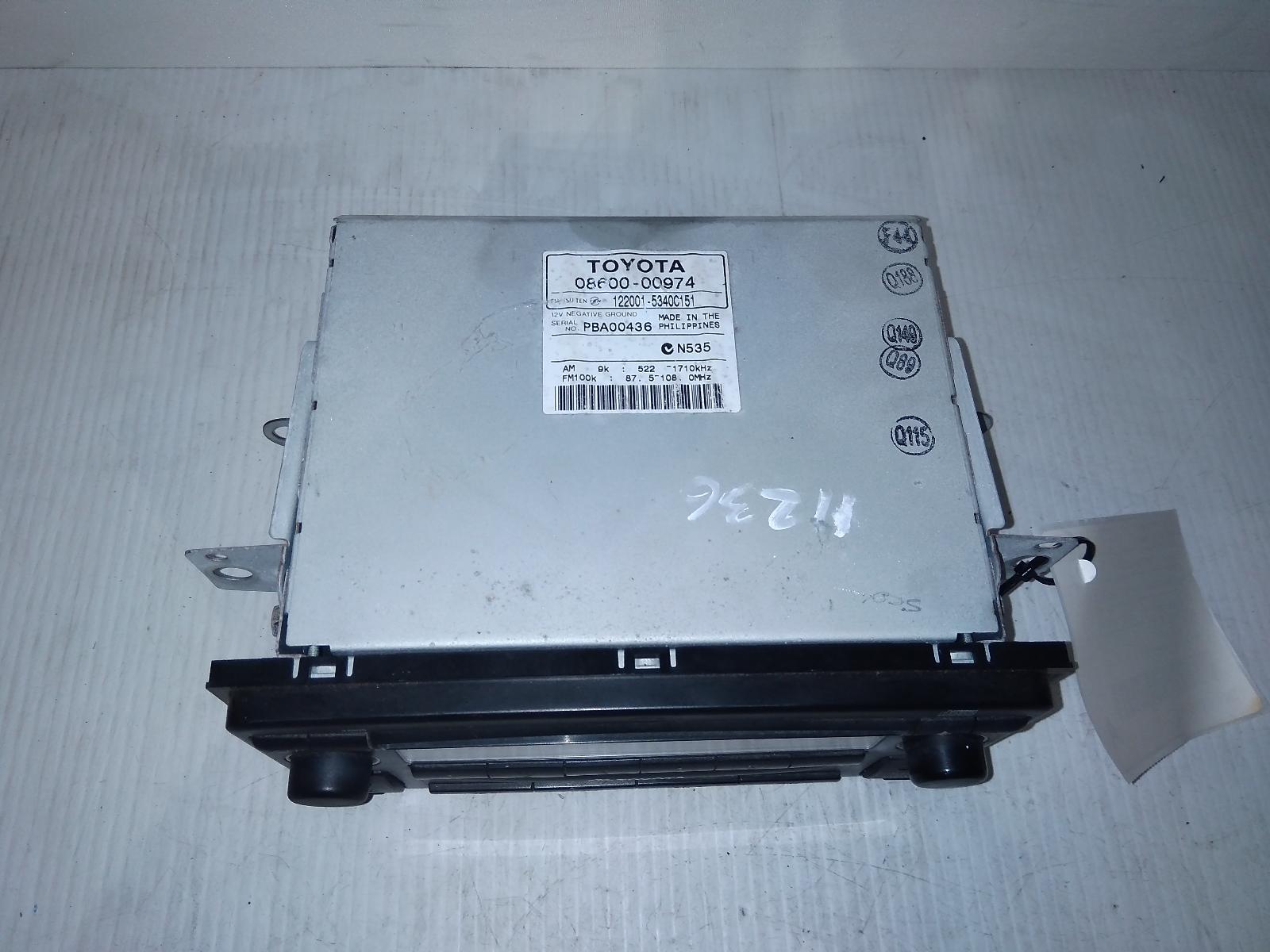 2003 Toyota Rav4 Radio/Cd/Dvd/Sat/Tv View Auto part Radio/Cd/Dvd/Sat/Tv Toyota Rav4 2003
