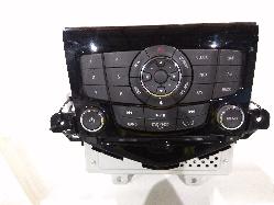 View Auto part Radio/Cd/Dvd/Sat/Tv Holden Cruze 2012