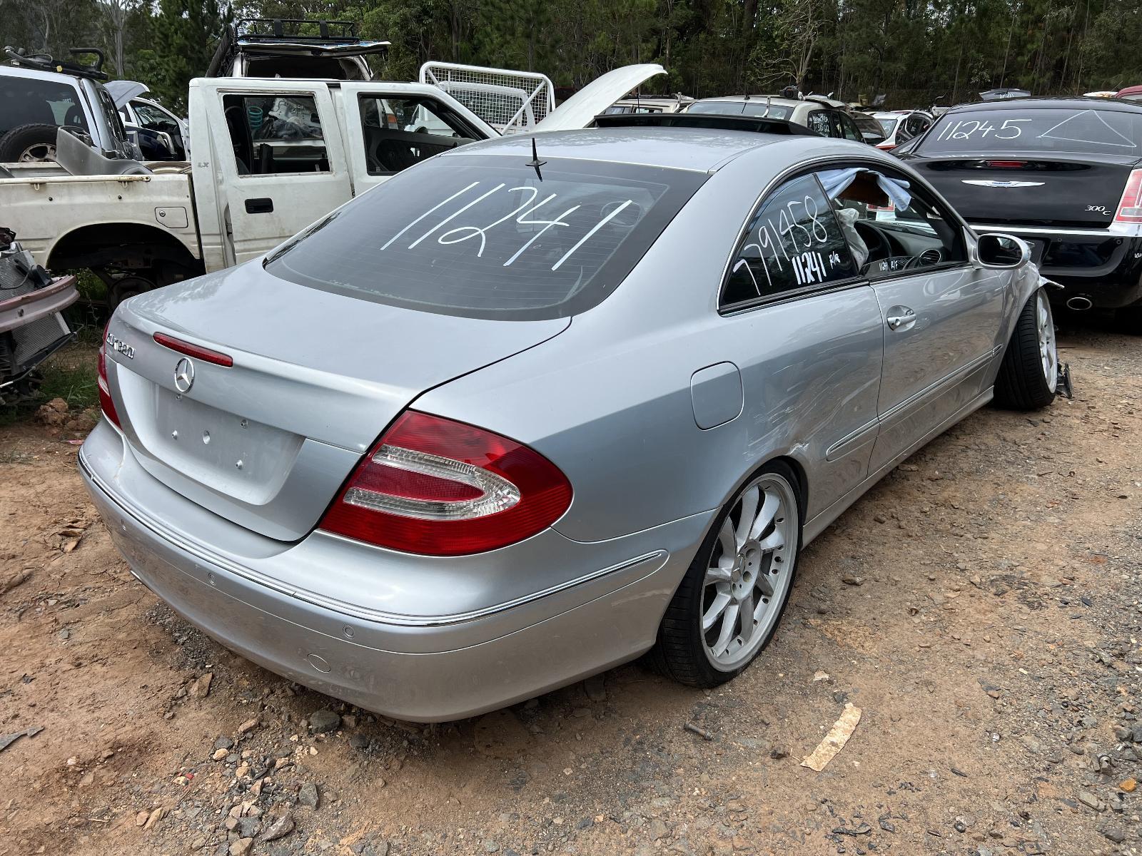 View Auto part Caliper MERCEDES CLK 2003
