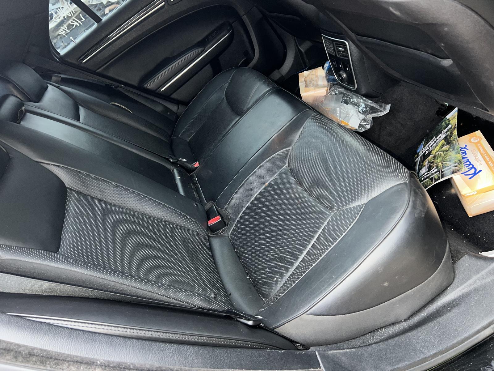 View Auto part 2nd Seat (Rear Seat) CHRYSLER 300C 2014