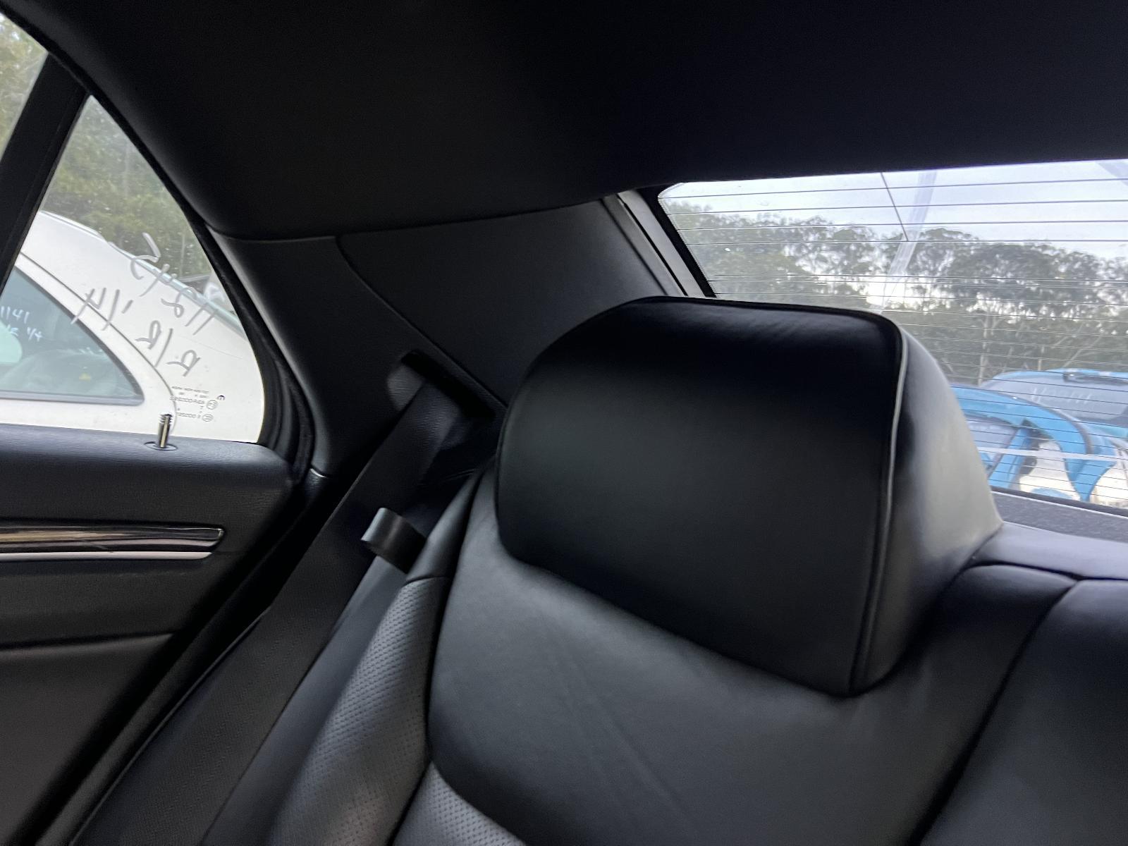 View Auto part Headrest CHRYSLER 300C 2014