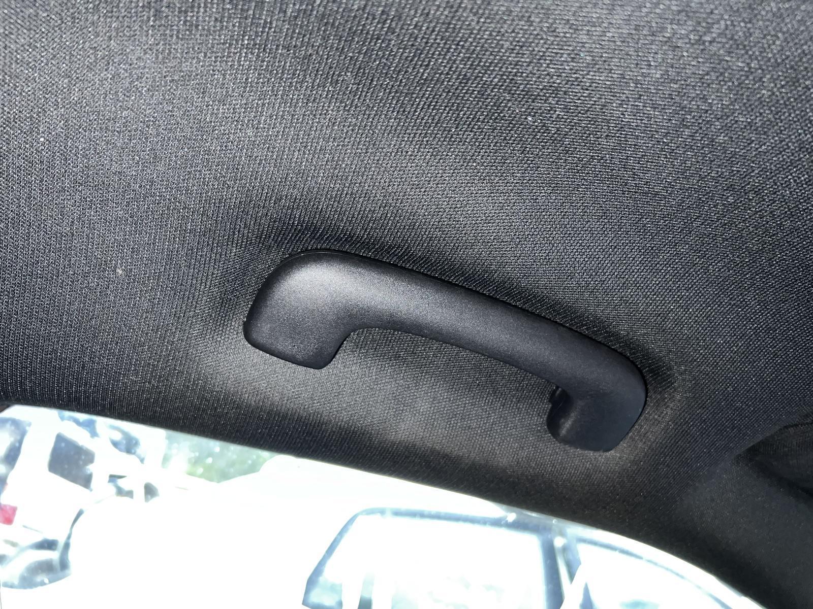 View Auto part Grab Handle CHRYSLER 300C 2014