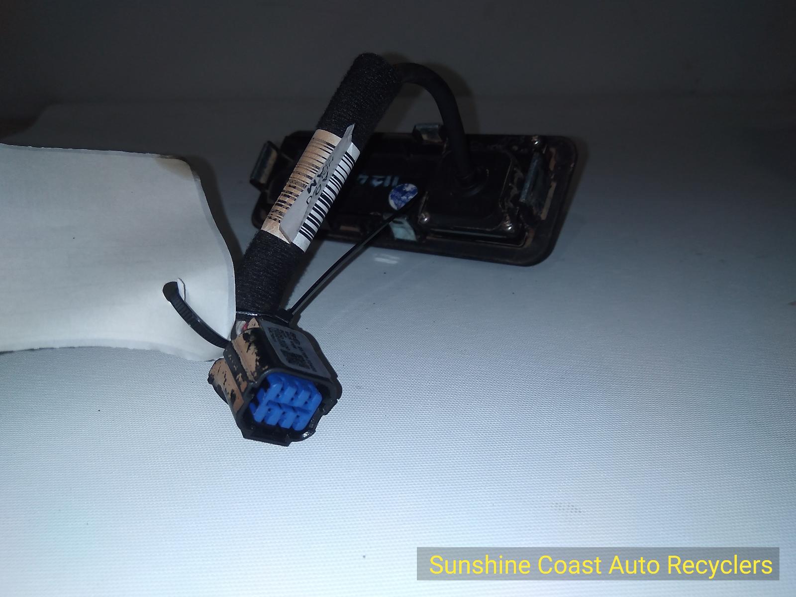 View Auto part Reverse Camera Hyundai Elantra 2017
