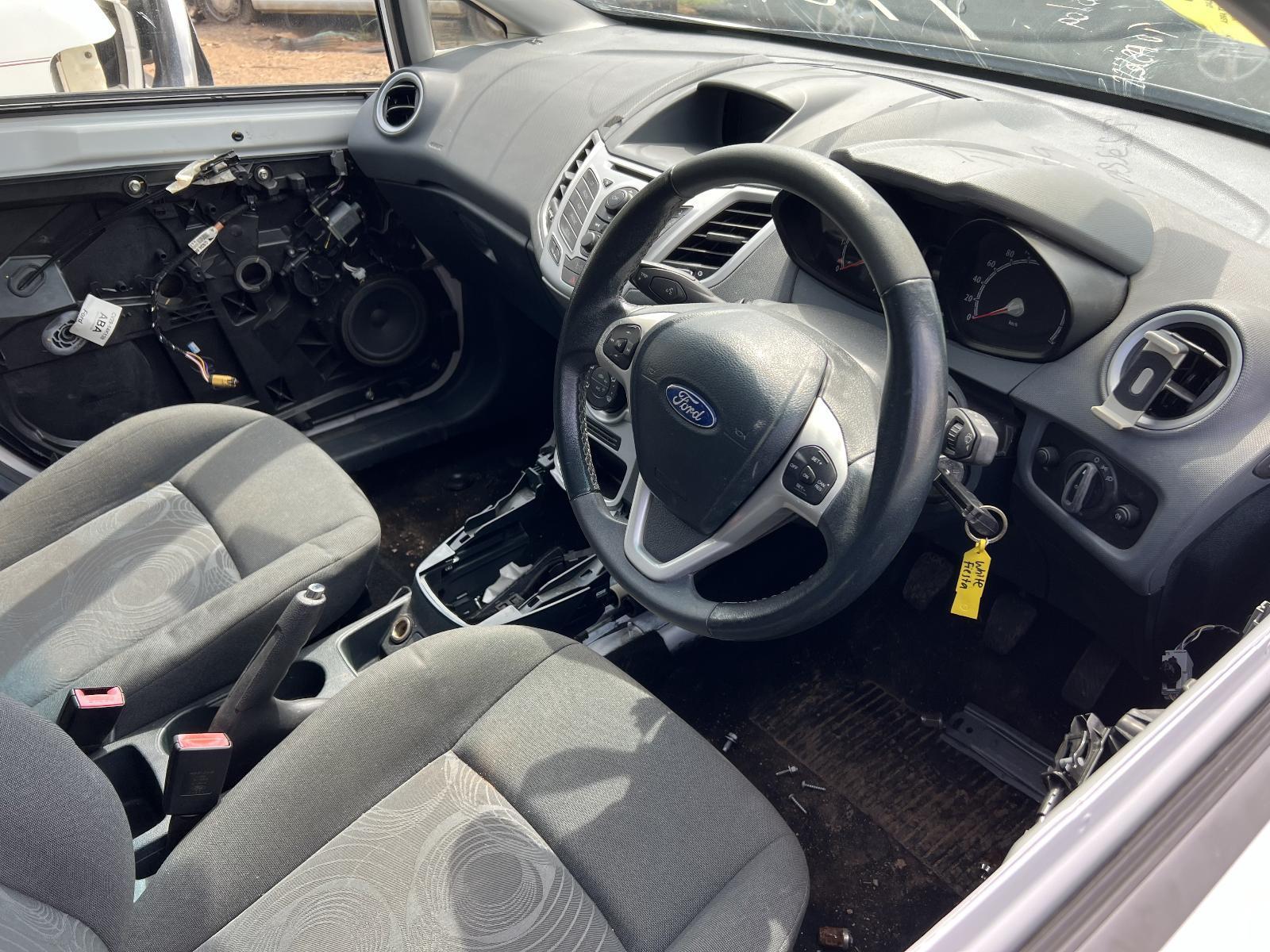 View Auto part Gear Stick/Shifter FORD FIESTA 2013