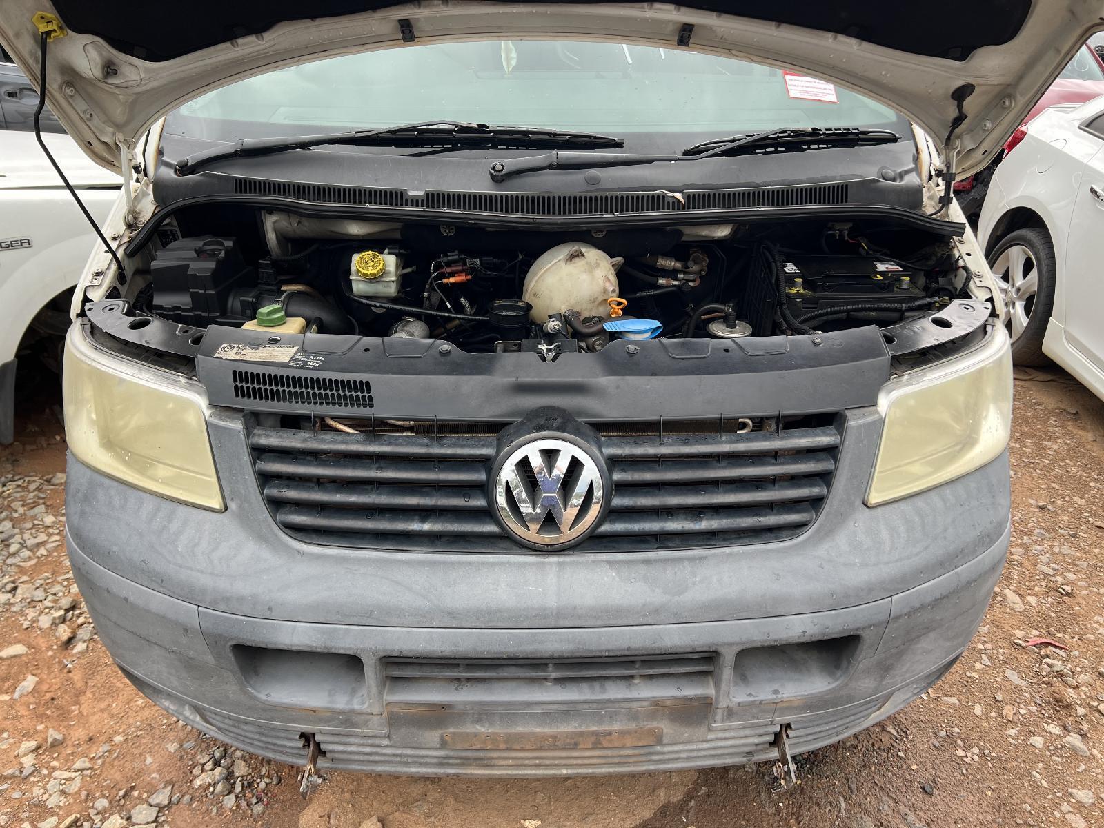 Door/Tailgate Seal Transporter Volkswagen 2009