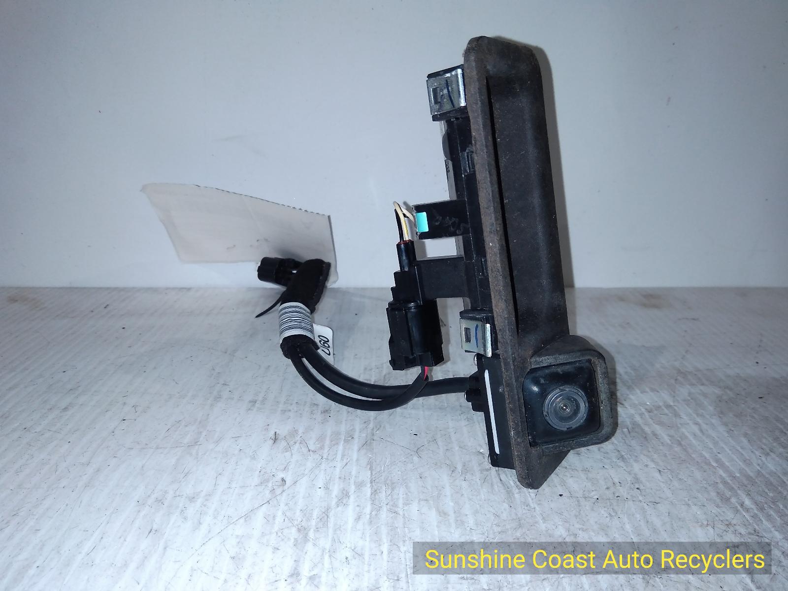 View Auto part REVERSE_CAMERA KIA SORENTO 2019