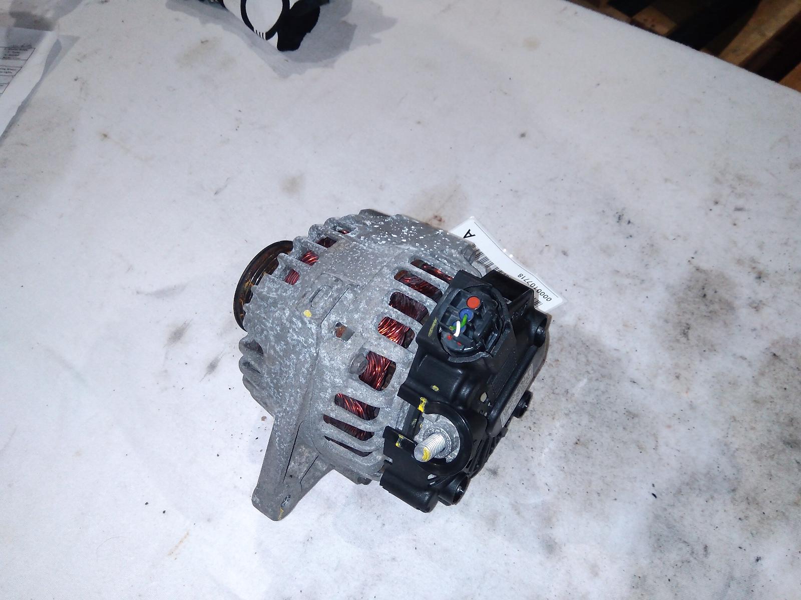 View Auto part Alternator Hyundai Ix35 2014