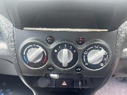 View Auto part Heater/Ac Controls Suzuki Alto 2013