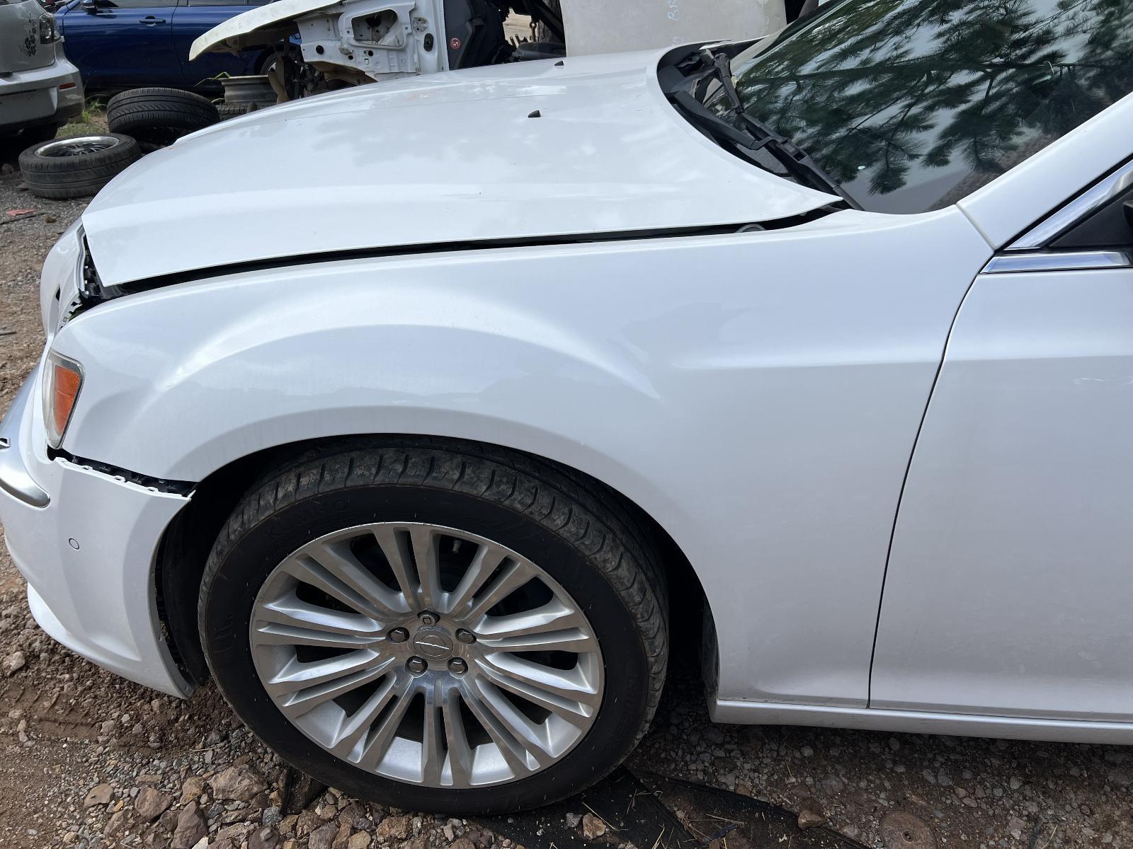 View Auto part Left Guard CHRYSLER 300C 2012