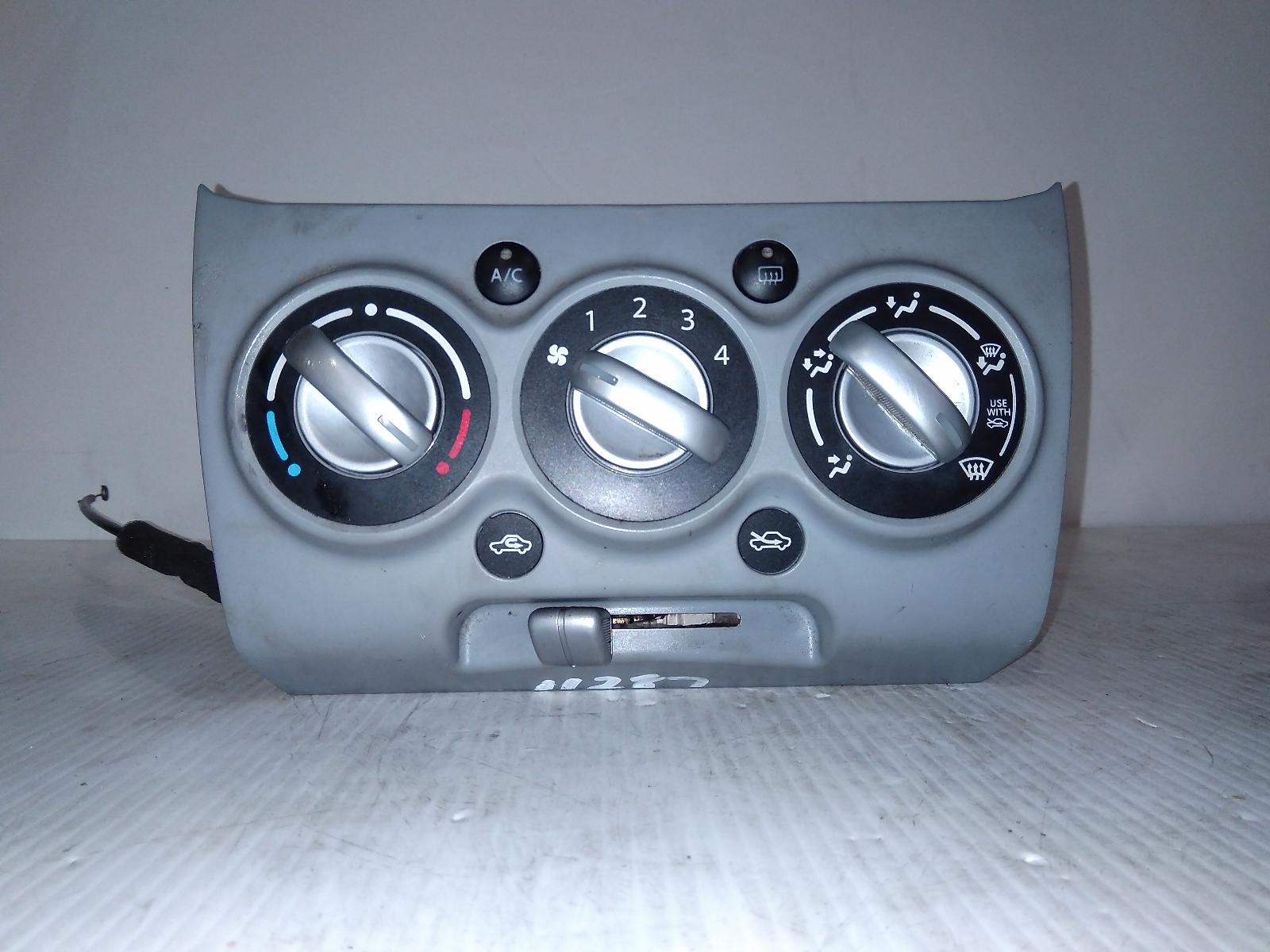 View Auto part Heater/Ac Controls Suzuki Alto 2010