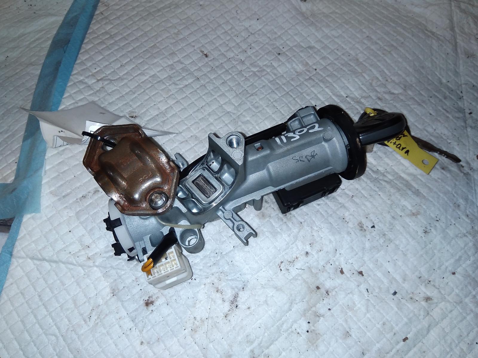 View Auto part Ignition W/ Key Suzuki Vitara 2013