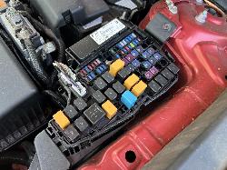 View Auto part Fuse Box Mazda Cx9 2018