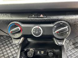 View Auto part Heater/Ac Controls Kia Rio 2018