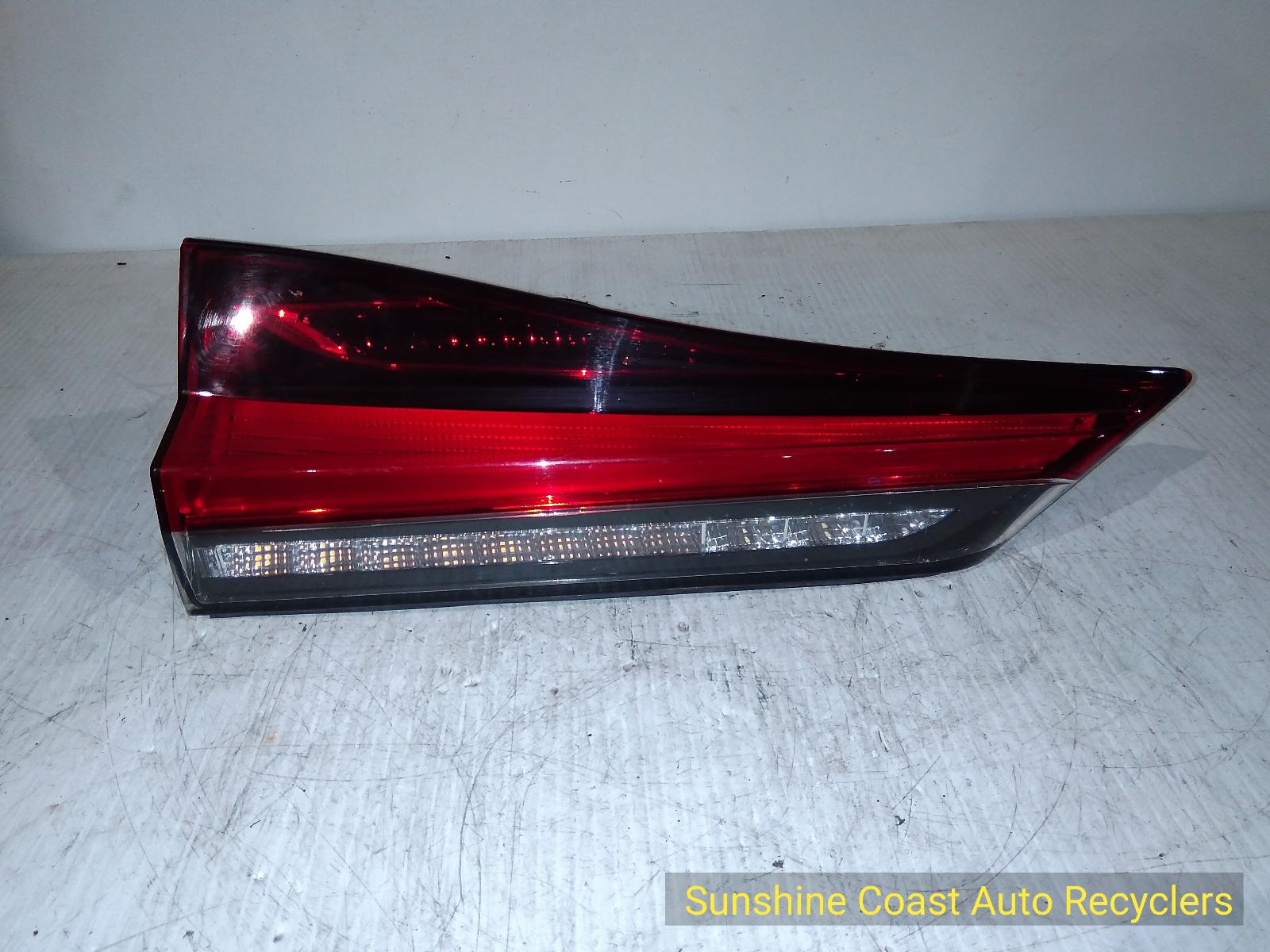 View Auto part Rear Garnish Lexus Ct200h 2018