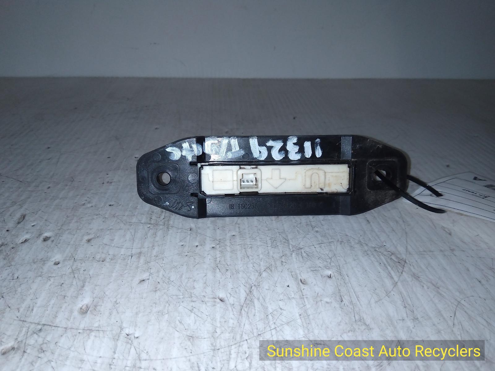 View Auto part Tailgate Handle Lexus Ct200h 2018