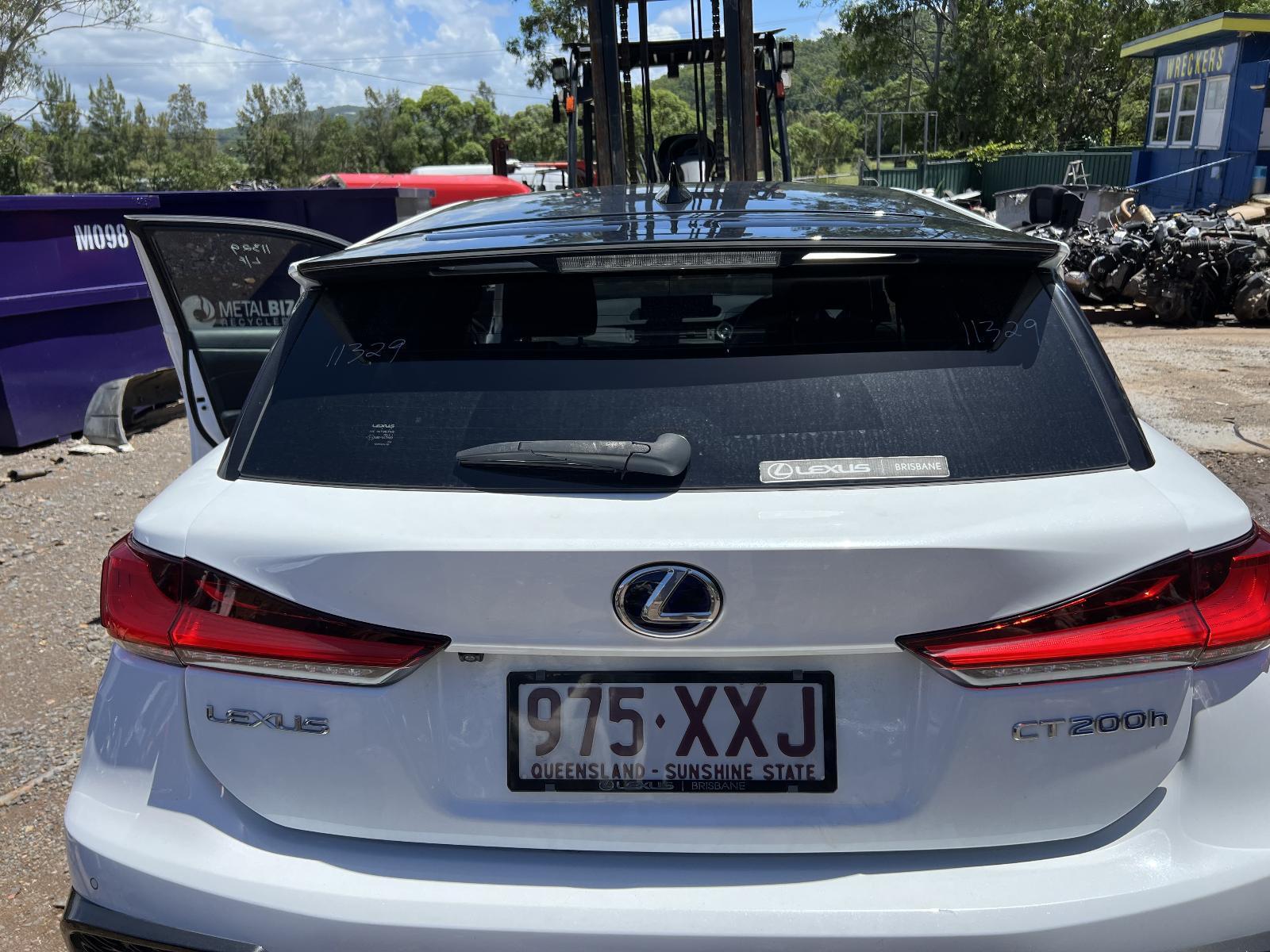 View Auto part Wiper Arm Lexus Ct200h 2018