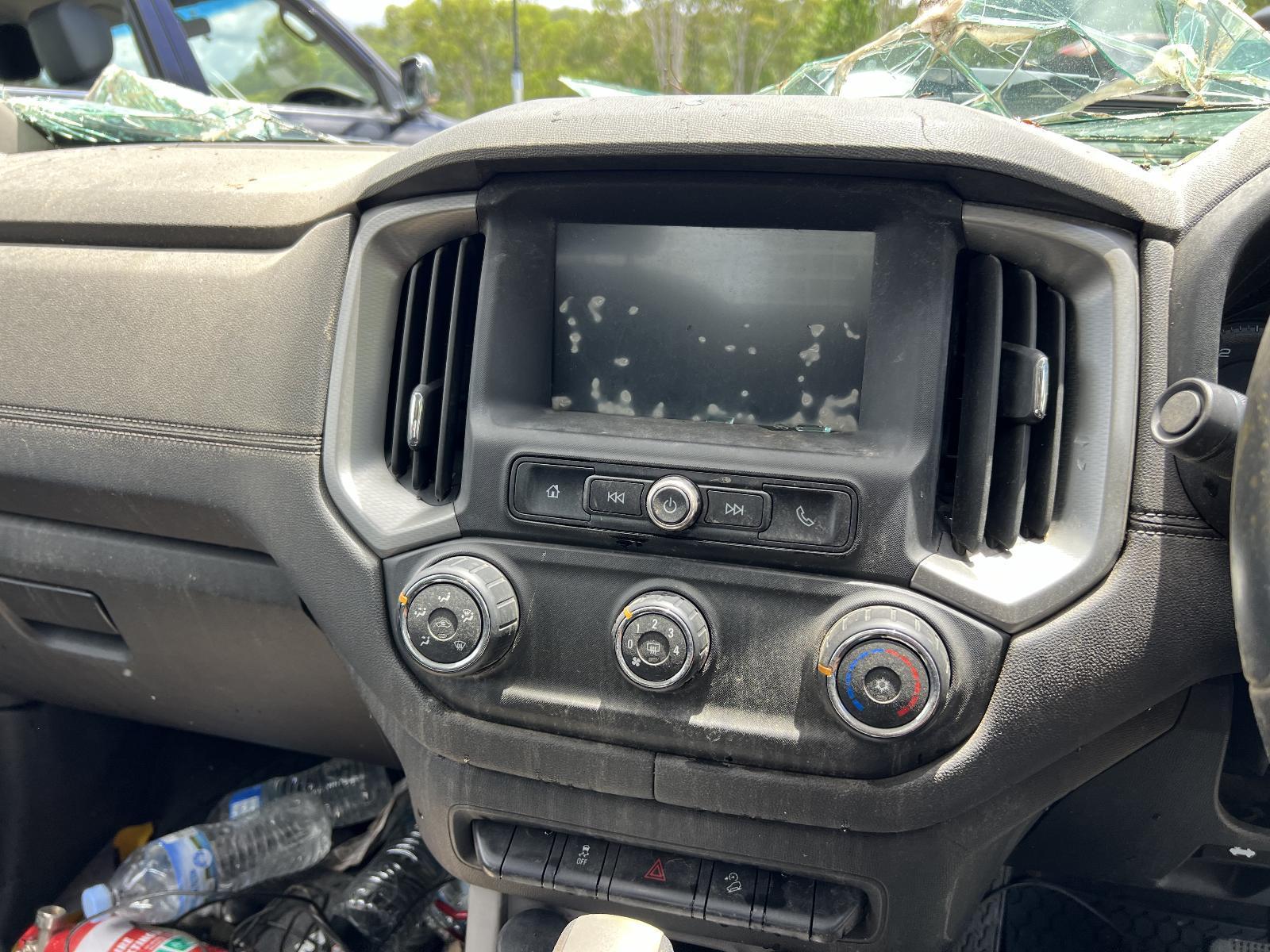 View Auto part Heater/Ac Controls Holden Colorado 2017