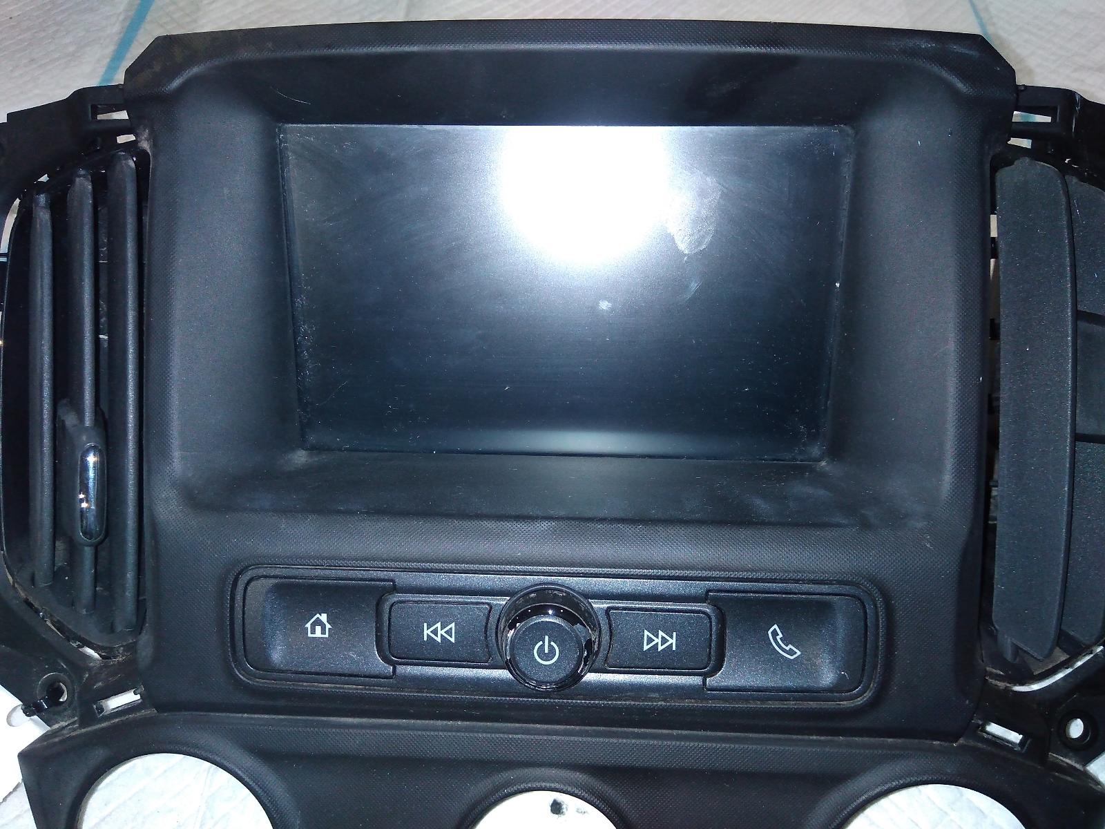 View Auto part Radio/Cd/Dvd/Sat/Tv Holden Colorado 2017