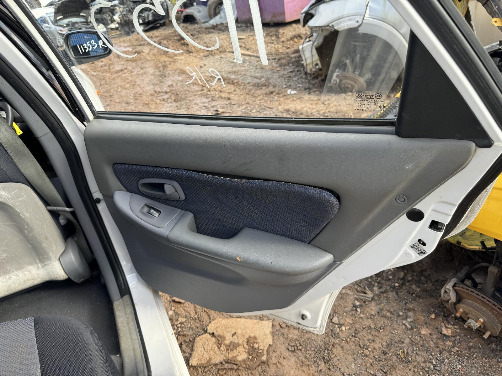 View Auto part Door Trim HYUNDAI ELANTRA 2003