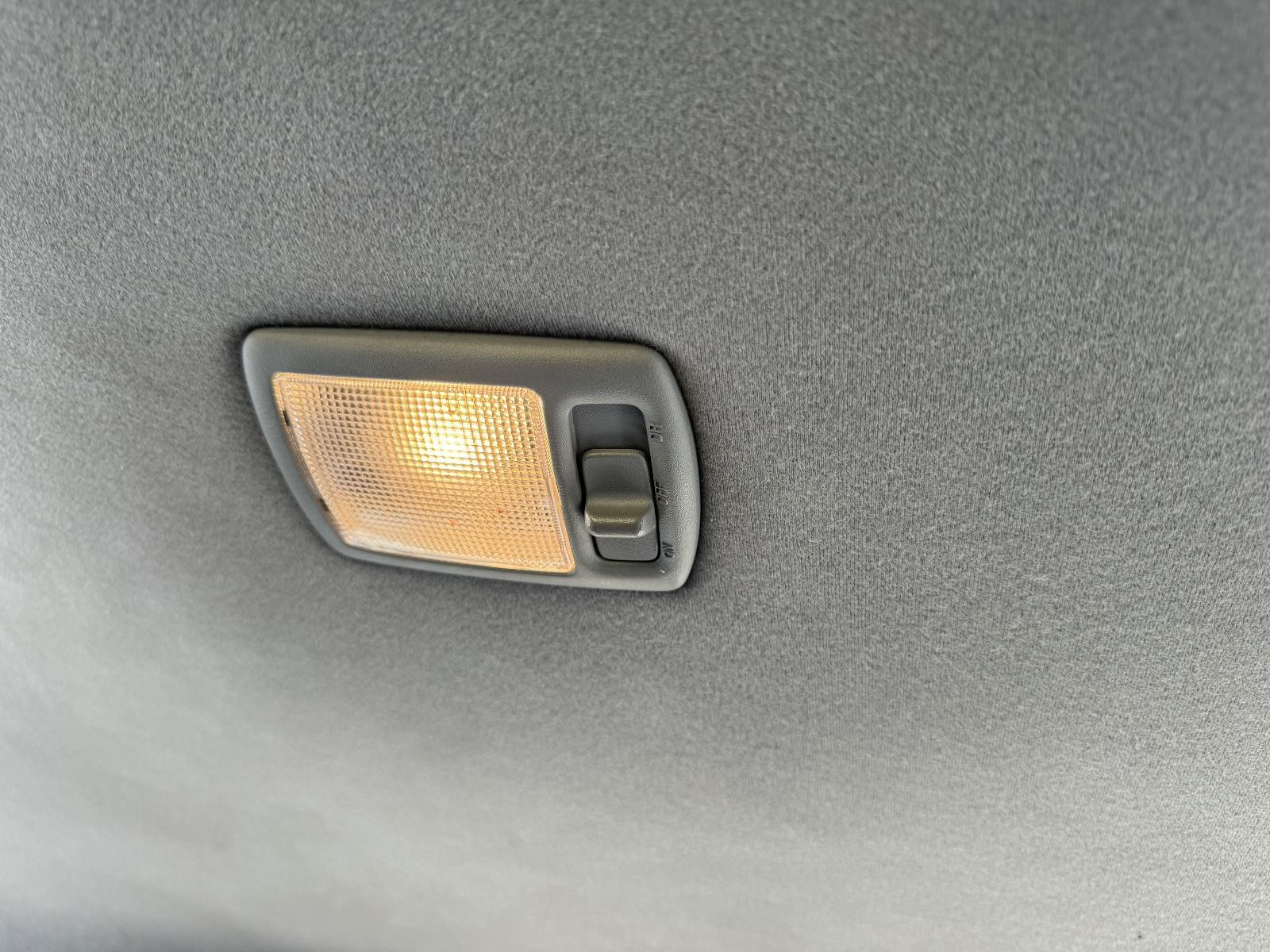 View Auto part Courtesy Light HYUNDAI ELANTRA 2003
