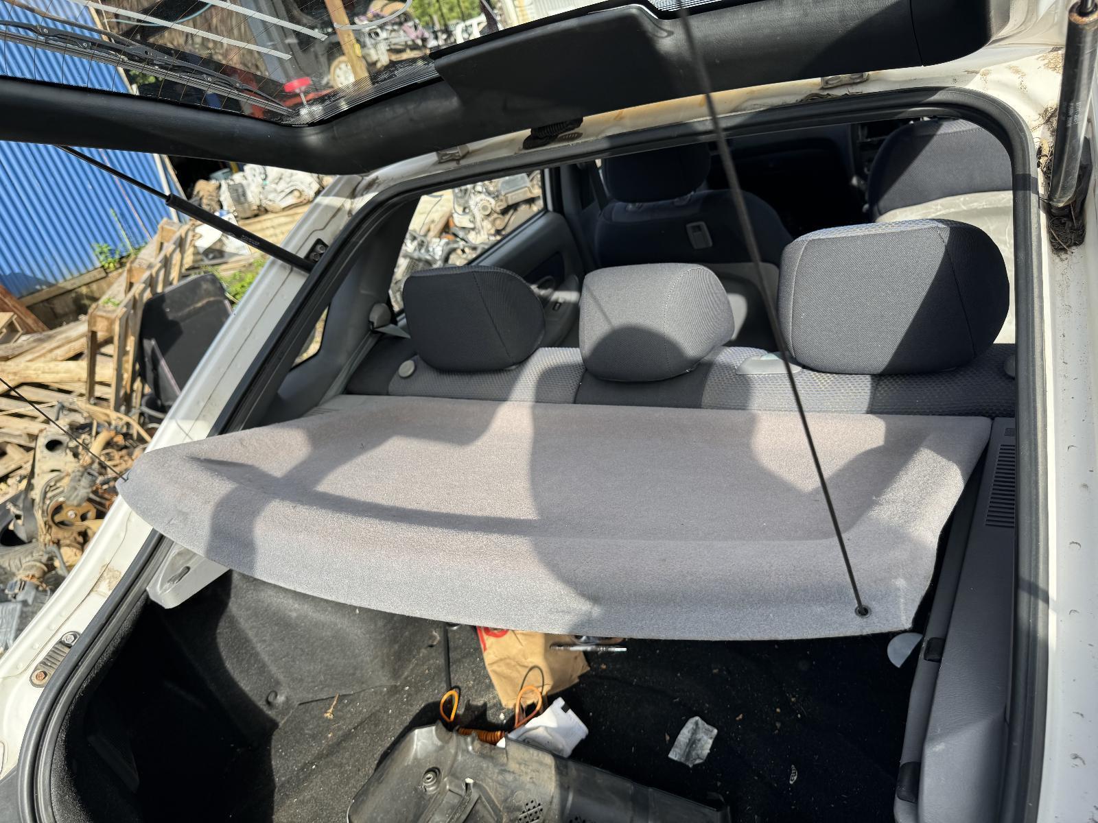 View Auto part Parcel Shelf HYUNDAI ELANTRA 2003