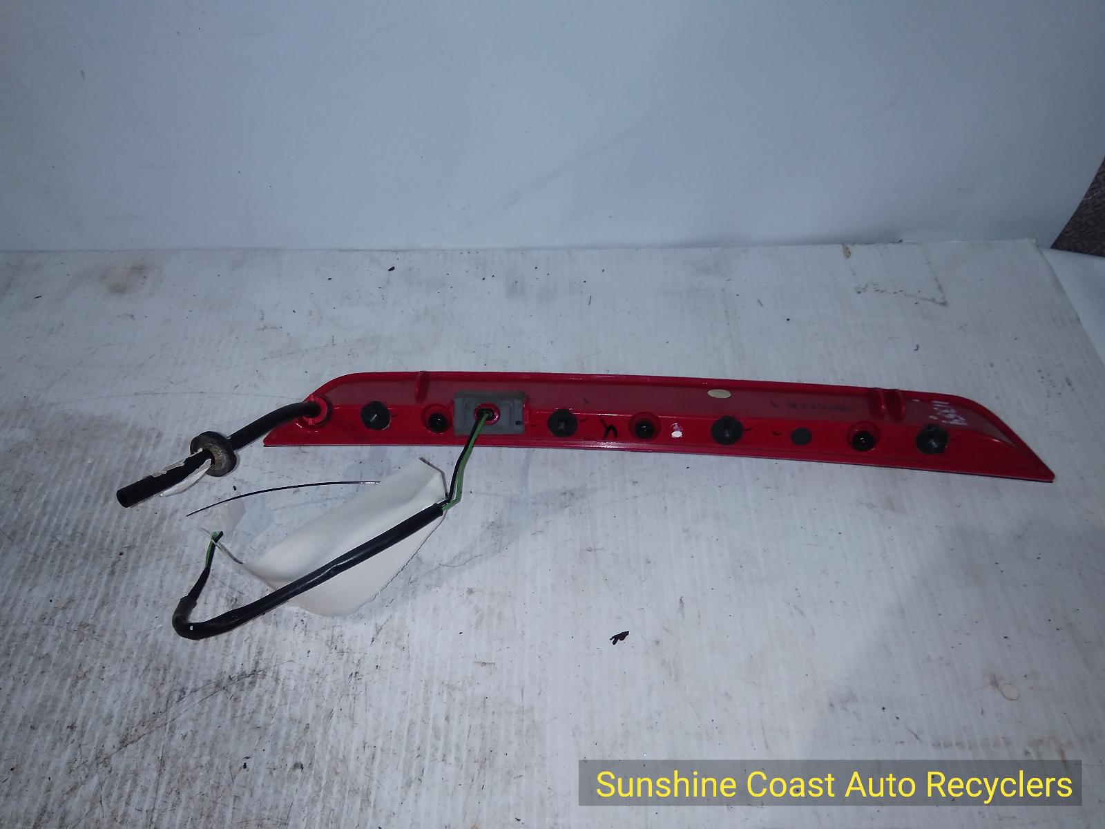 2016 Hyundai Tucson High Level Stoplight View Auto part High Level Stoplight Hyundai Tucson 2016