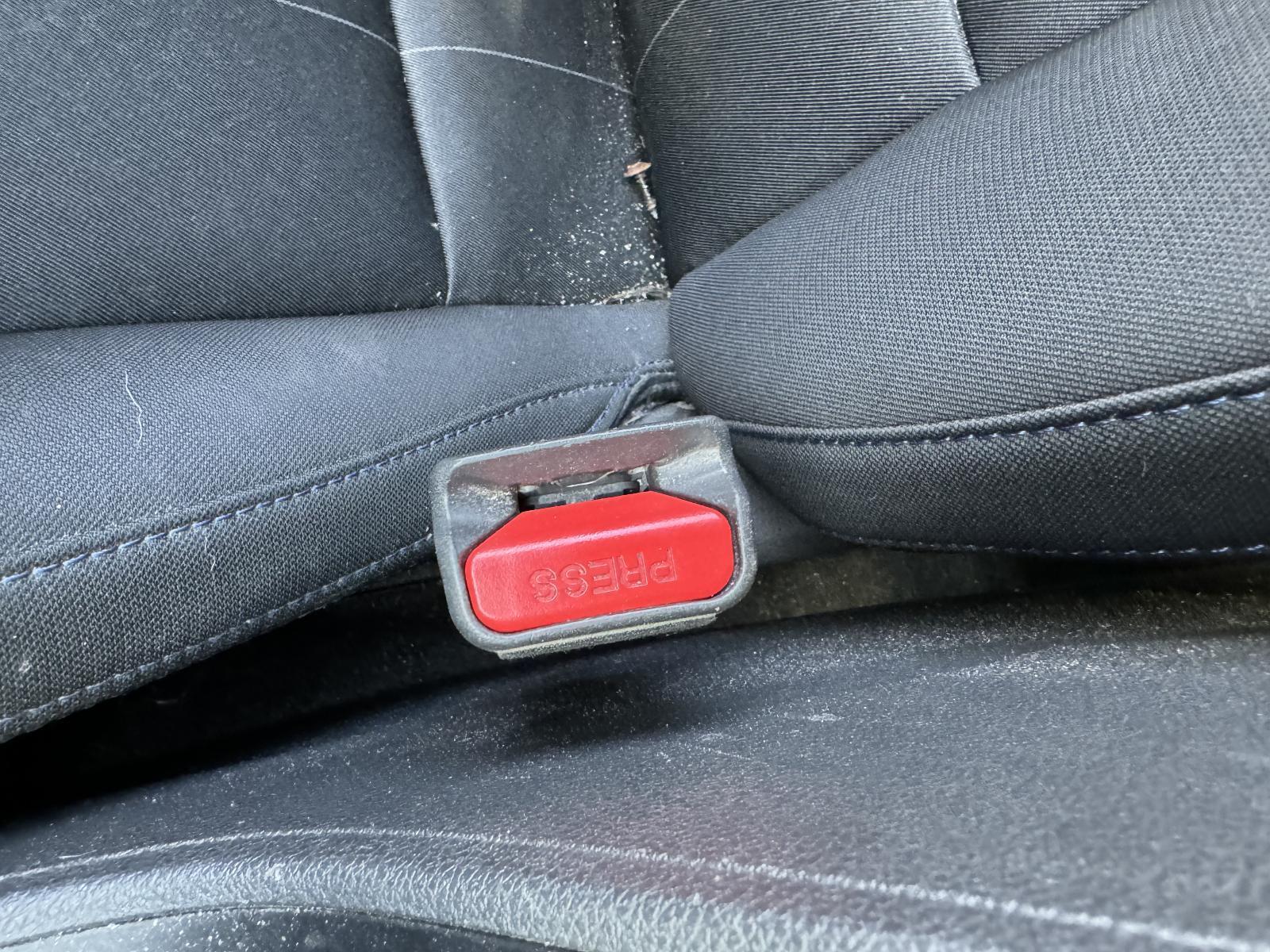 View Auto part Seatbelt/Stalk HYUNDAI TUCSON 2016