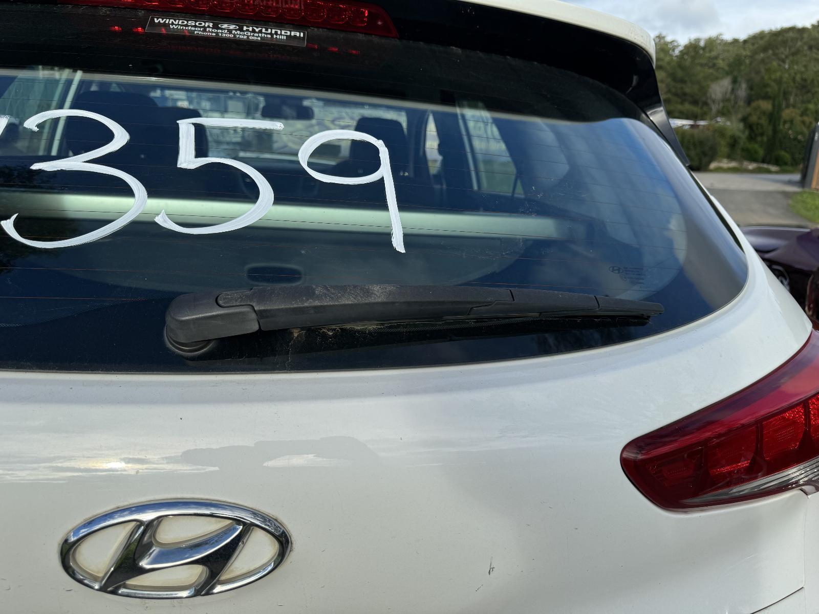 View Auto part Wiper Arm HYUNDAI TUCSON 2016