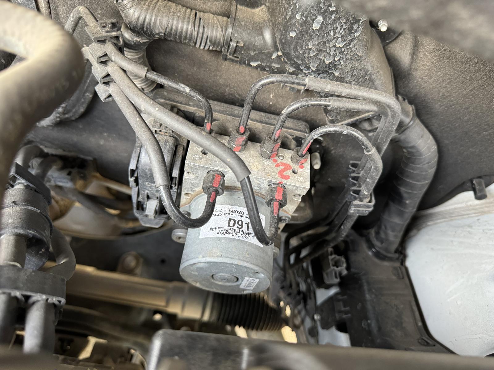 View Auto part Abs Pump/Modulator HYUNDAI TUCSON 2016