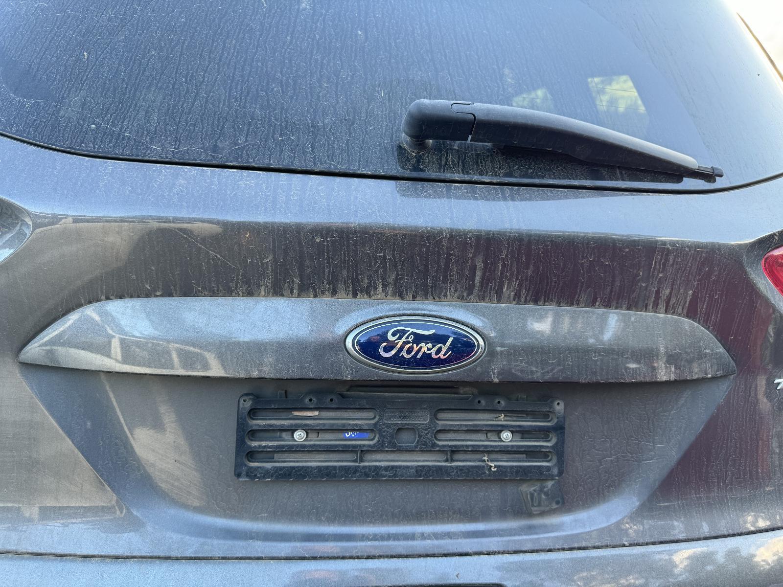 View Auto part Rear Garnish FORD KUGA 2015